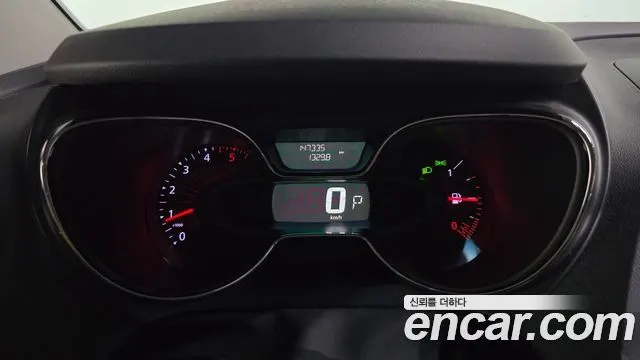 RENAULT KOREA QM3 2017 — 147 335 км, синий, Корея — под ключ — фото 8