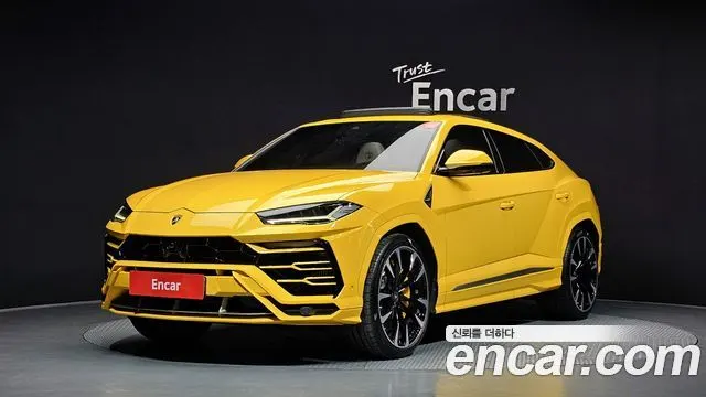 LAMBORGHINI URUS 2020 — 36 287 км, жёлтый, Корея — под ключ — фото 1