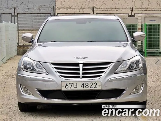 HYUNDAI GENESIS 2012 — 272 777 км, серебристо-серый, Корея — под ключ — фото 2