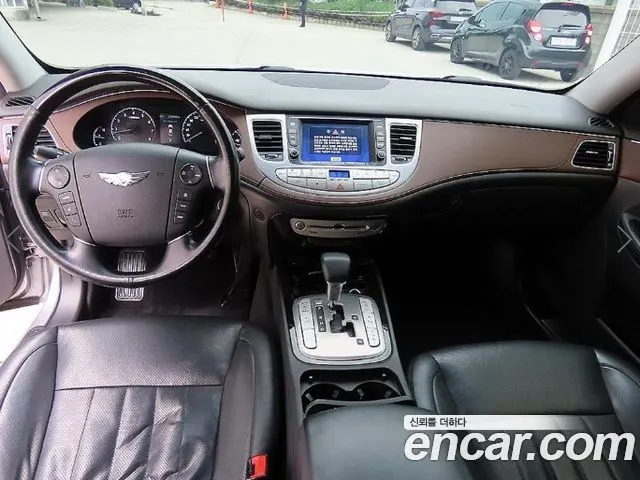 HYUNDAI GENESIS 2012 — 272 777 км, серебристо-серый, Корея — под ключ — фото 7