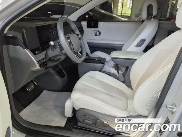 HYUNDAI IONIQ 5 2025 — 17 835 км, серебристо-серый, Корея — под ключ — фото 10