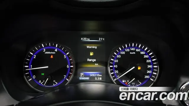 INFINITI Q50 2014 — 149 210 км, серебристо-серый, Корея — под ключ — фото 8