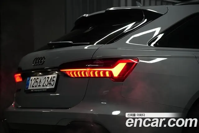 AUDI RS6 2025 — 2 500 км, светло-серебристый, Корея — под ключ — фото 12