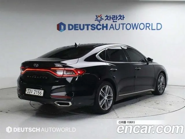 HYUNDAI GRANDEUR 2018 — 237 844 км, чёрный, Корея — под ключ — фото 2