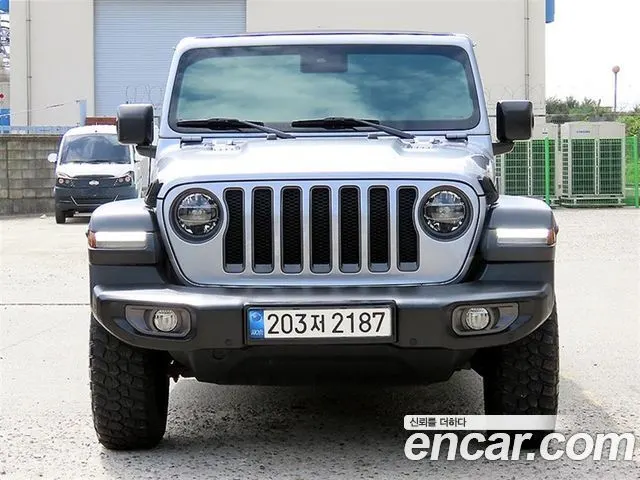 JEEP WRANGLER 2021 — 95 994 км, серебристый, Корея — под ключ — фото 1