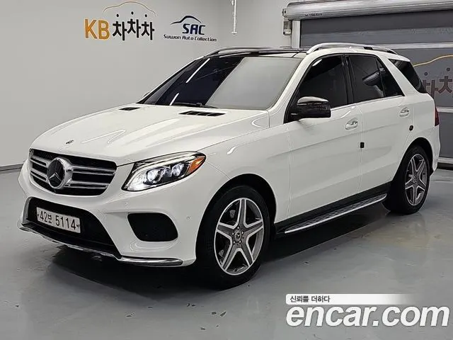MERCEDES-BENZ GLE-CLASS W166 2018 — 167 323 км, белый, Корея — под ключ — фото 1