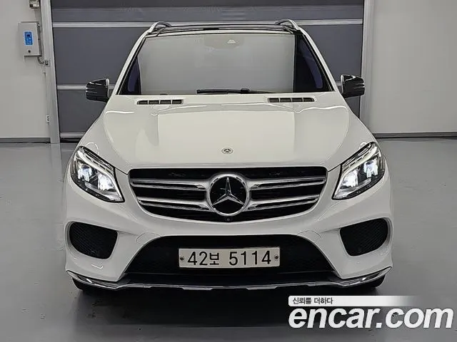 MERCEDES-BENZ GLE-CLASS W166 2018 — 167 323 км, белый, Корея — под ключ — фото 2