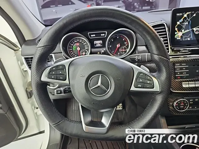 MERCEDES-BENZ GLE-CLASS W166 2018 — 167 323 км, белый, Корея — под ключ — фото 9