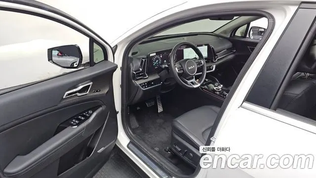 KIA SPORTAGE HYBRID 2023 — 34 385 км, белый, Корея — под ключ — фото 11