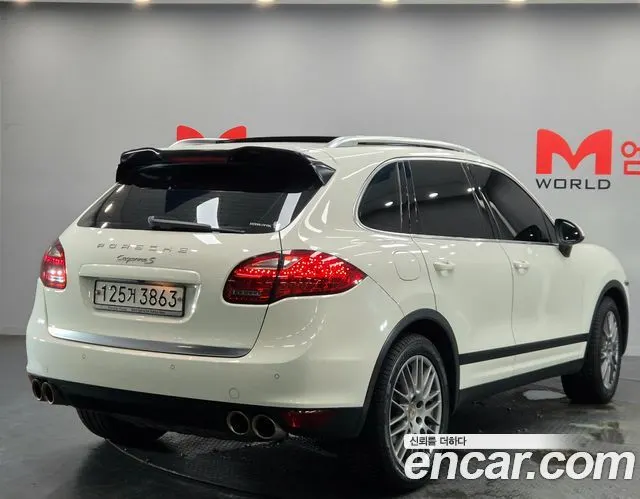 PORSCHE CAYENNE 2012 — 136 030 км, белый-перламутр, Корея — под ключ — фото 2
