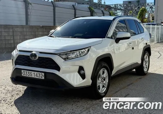 TOYOTA RAV4 2019 — 128 035 км, белый, Корея — под ключ — фото 2