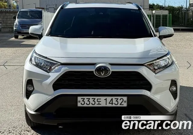 TOYOTA RAV4 2019 — 128 035 км, белый, Корея — под ключ — фото 11