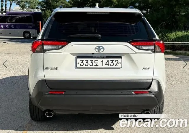 TOYOTA RAV4 2019 — 128 035 км, белый, Корея — под ключ — фото 4