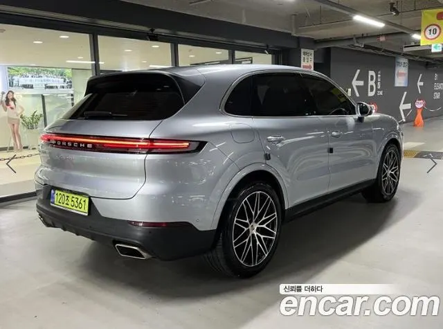 PORSCHE CAYENNE 2025 — 6 114 км, серебристо-серый, Корея — под ключ — фото 4