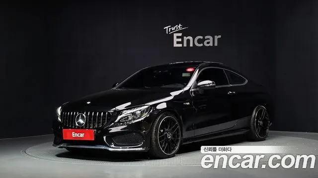 MERCEDES-BENZ C-CLASS W205 2016