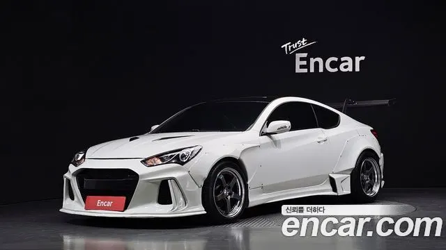 HYUNDAI GENESIS COUPE 2011