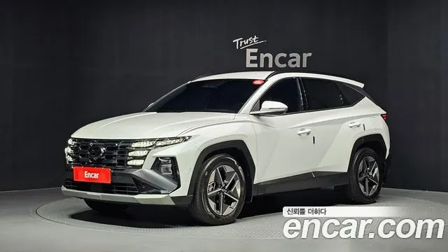 HYUNDAI TUCSON HYBRID 2024