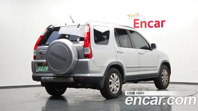 HONDA CR-V 2006 — 266 986 км, серебристо-серый, Корея — под ключ — фото 2