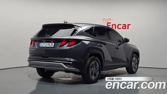 HYUNDAI TUCSON HYBRID 2025