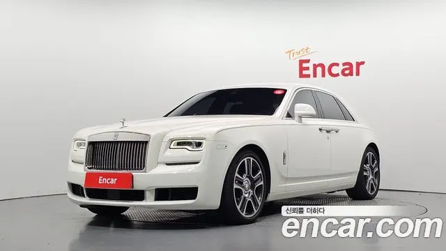 ROLLS-ROYCE GHOST 2020