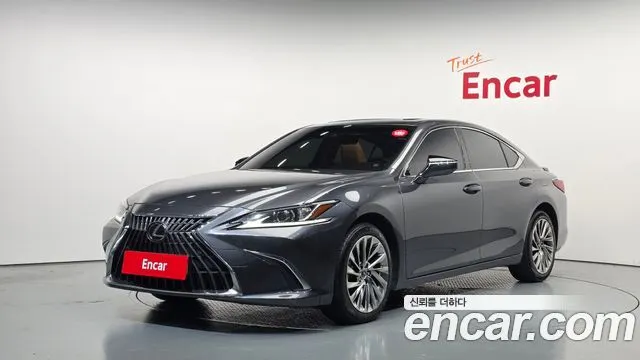LEXUS ES300H — из Кореи под ключ