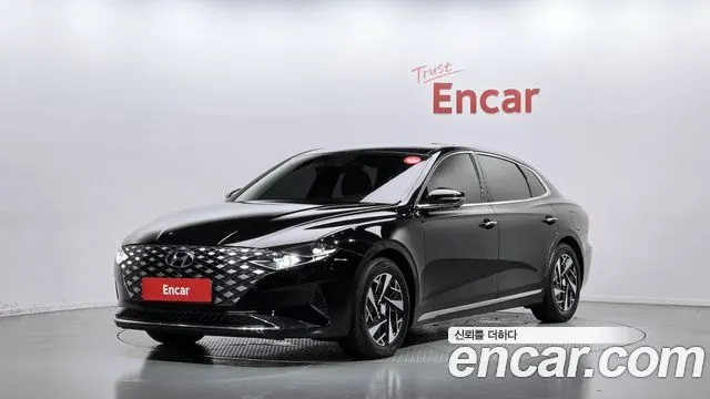 HYUNDAI GRANDEUR HYBRID 2023