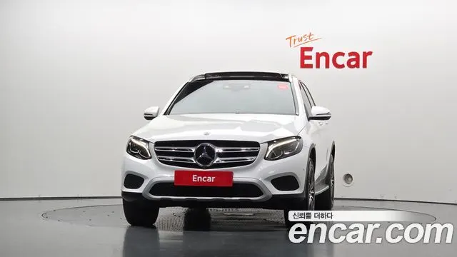MERCEDES-BENZ GLC-CLASS X253 2019 — 78 290 км, белый, Корея — под ключ — фото 3