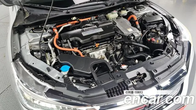 HONDA ACCORD 2017 — 126 179 км, серебристо-серый, Корея — под ключ — фото 6