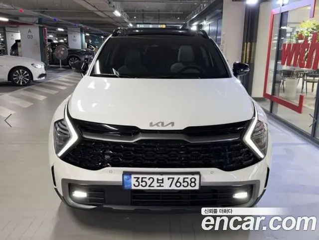 KIA SPORTAGE HYBRID 2023 — 28 900 км, белый, Корея — под ключ — фото 11