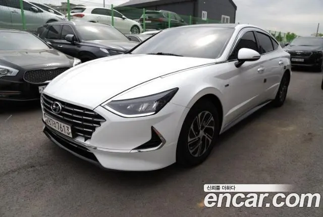 HYUNDAI SONATA HYBRID 2020