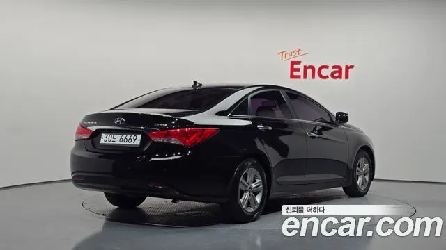 HYUNDAI SONATA THE BRILLIANT 2013