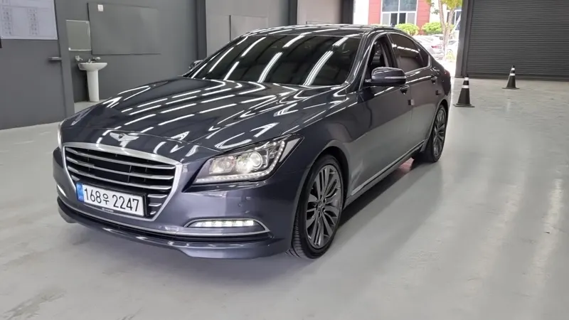 HYUNDAI GENESIS DH 2016