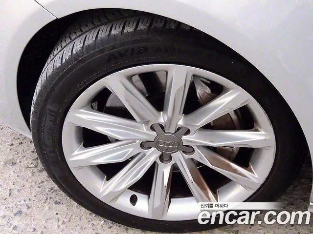 AUDI A7 2012 — 235 500 км, серебристо-серый, Корея — под ключ — фото 5