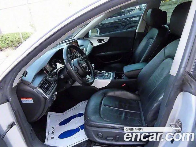 AUDI A7 2012 — 235 500 км, серебристо-серый, Корея — под ключ — фото 10