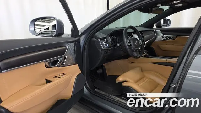 VOLVO V90 CROSS COUNTRY 2018 — 75 316 км, серый, Корея — под ключ — фото 10