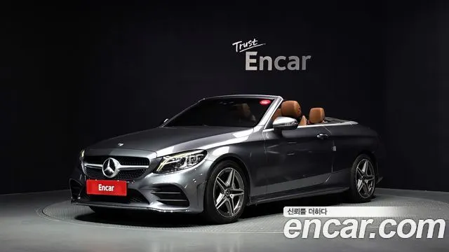 MERCEDES-BENZ C-CLASS W205 2020