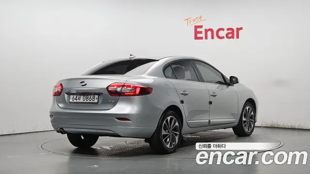 RENAULT KOREA SM3 NEO 2015 — 84 113 км, серебристо-серый, Корея — под ключ — фото 1