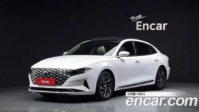 HYUNDAI GRANDEUR HYBRID 2023