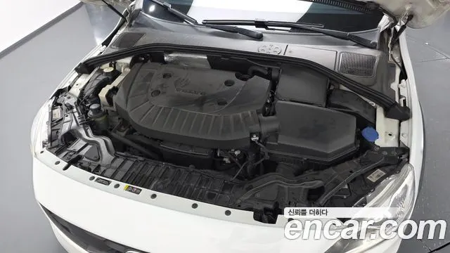 VOLVO V60 CROSS COUNTRY 2017 — 119 317 км, серебристый, Корея — под ключ — фото 6