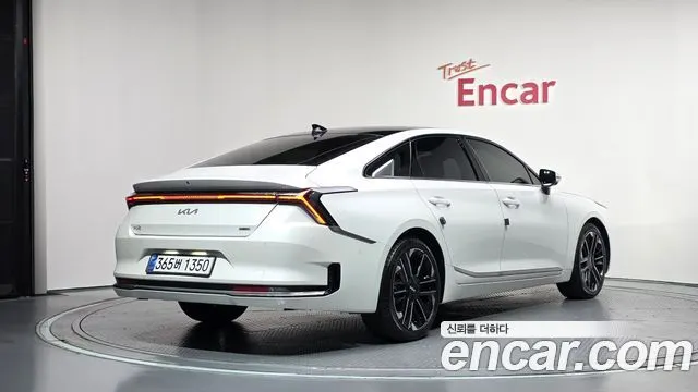 KIA K8 HYBRID 2025