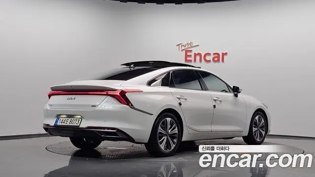 KIA K8 HYBRID 2022