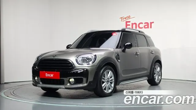 MINI COOPER COUNTRYMAN 2019