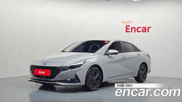 HYUNDAI AVANTE HYBRID 2023