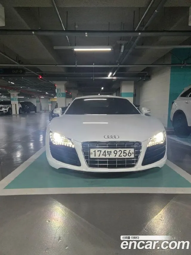 AUDI R8 — из Кореи под ключ