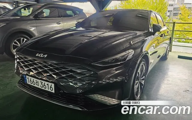 KIA K8 HYBRID 2023