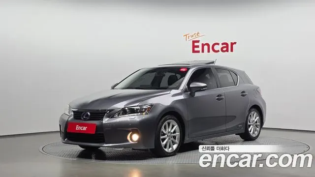 LEXUS CT200H 2012