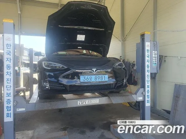 TESLA MODEL S 2020 — 92 015 км, чёрный, Корея — под ключ — фото 1