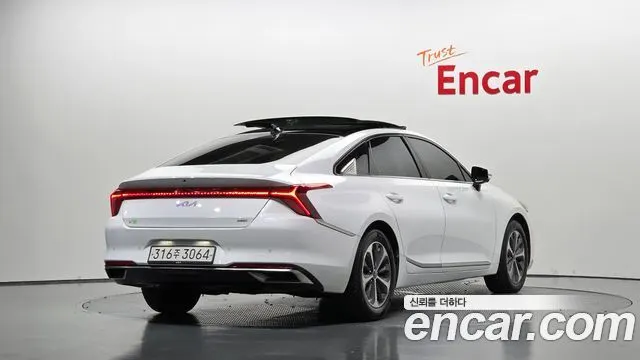 KIA K8 HYBRID 2022