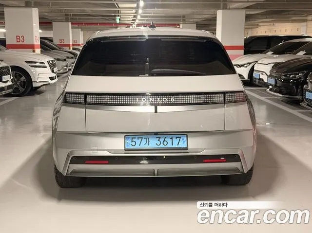 HYUNDAI IONIQ 5 2025 — 55 063 км, серебристо-серый, Корея — под ключ — фото 4
