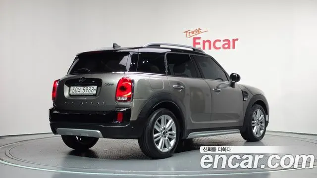 MINI COOPER COUNTRYMAN 2019 — 67 094 км, бежевый, Корея — под ключ — фото 2